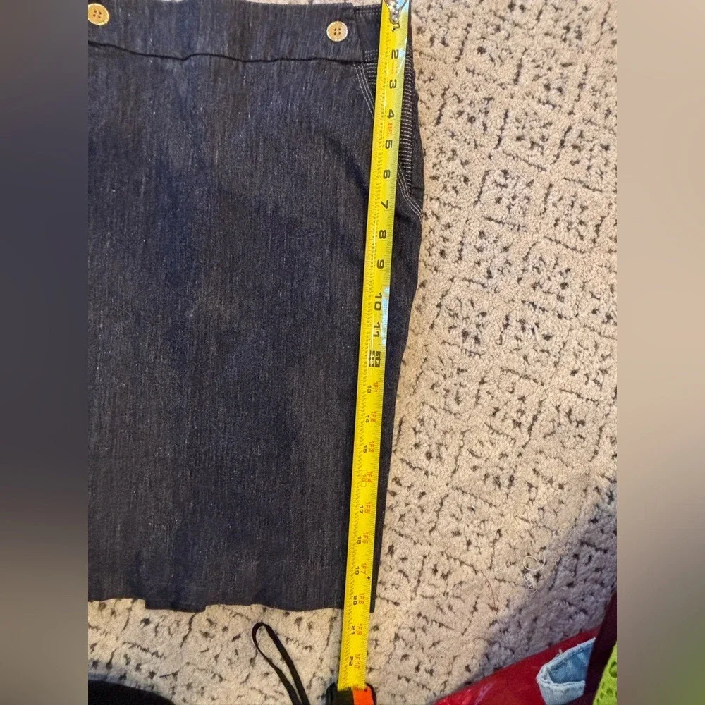 Bebe Moto-Style Denim‎ Pencil Skirt | Italian Fabric | Size 2 unique back